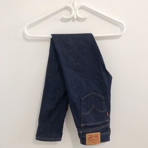 Levi’s 710 Super Skinny Jeans
